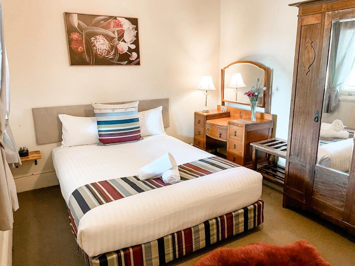 Neath Hotel Dış mekan fotoğraf