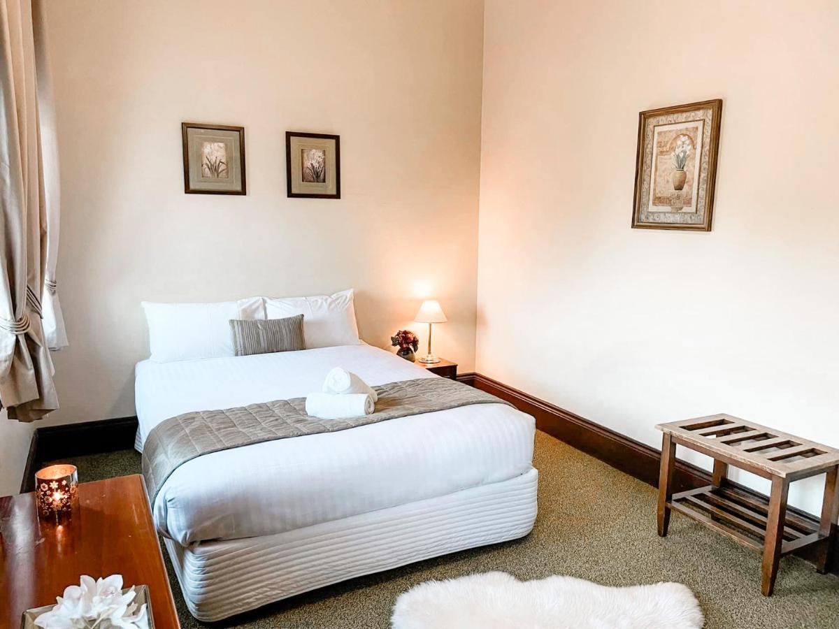 Neath Hotel Dış mekan fotoğraf