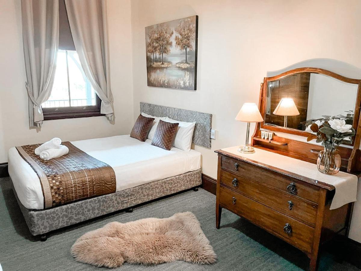 Neath Hotel Dış mekan fotoğraf