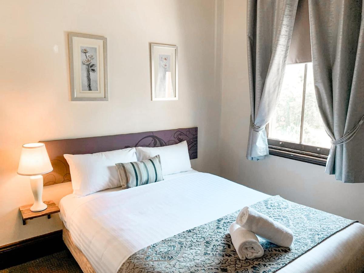 Neath Hotel Dış mekan fotoğraf